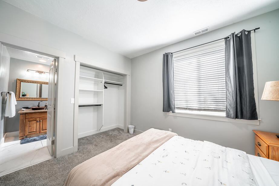 Bedroom 4 Bedroom 4